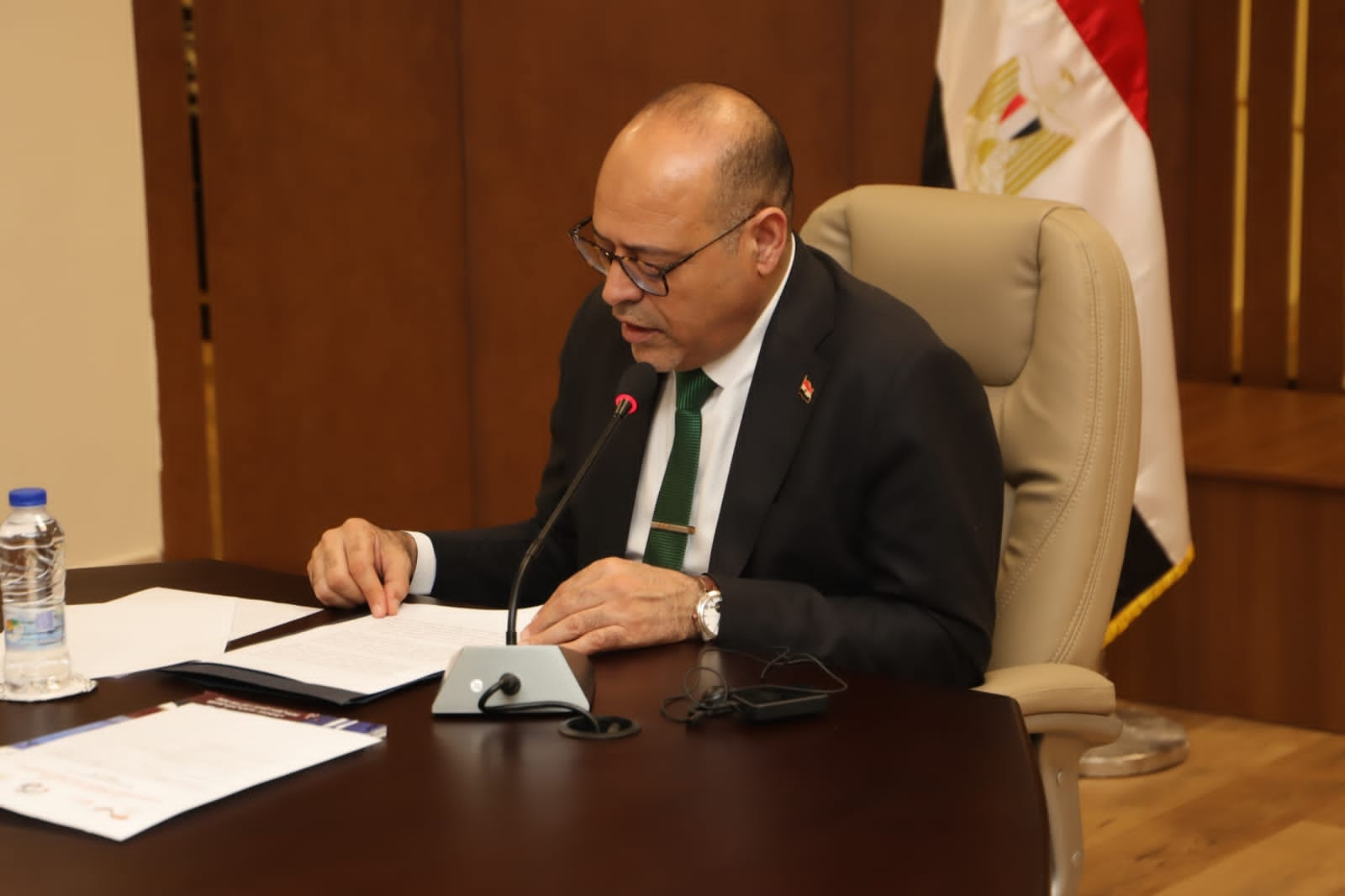 #وزير العمل وحل مشاكل العمالة المصرية