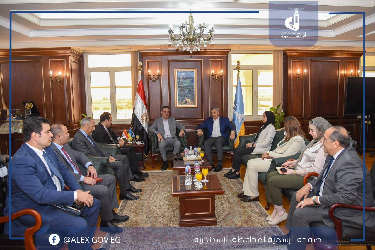 #محافظ الإسكندرية ووزير التموين