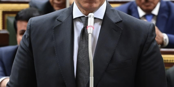وزير الشئون النيابية